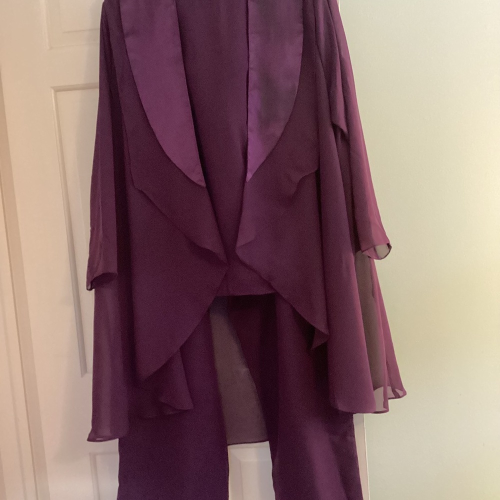 Hi-Lo Jacketed Pantsuit